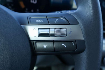 2026 Hyundai KONA SE FWD