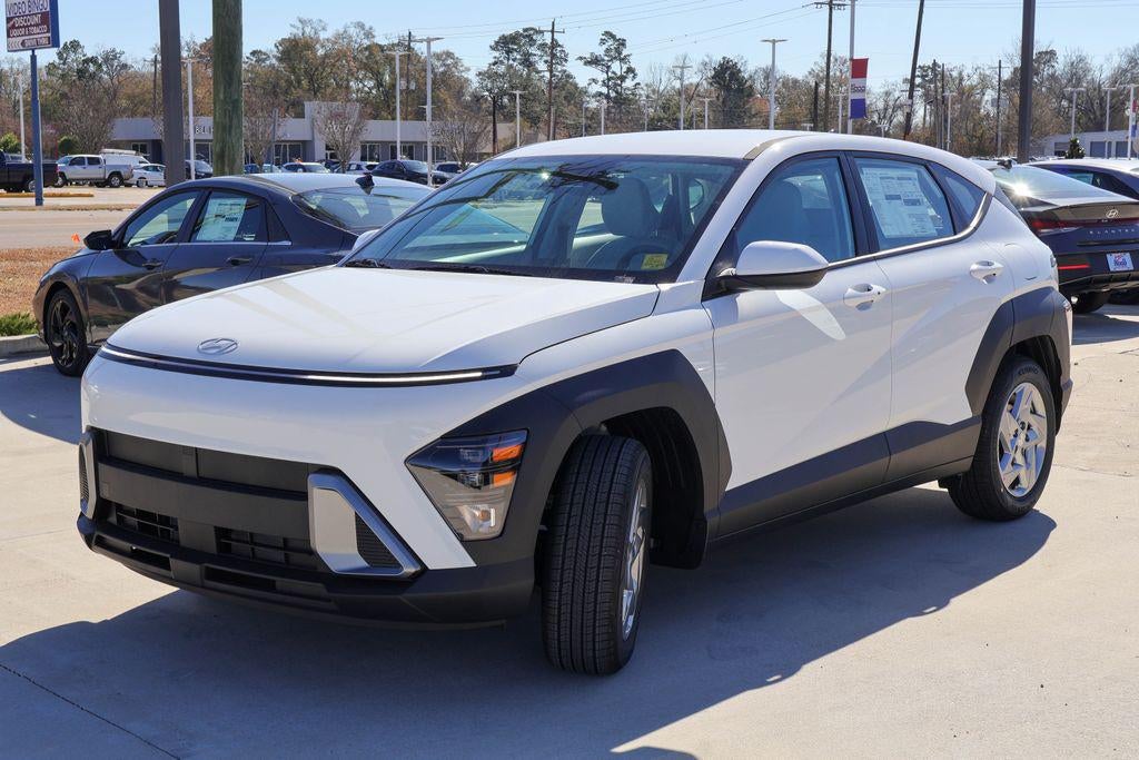 2026 Hyundai KONA SE FWD