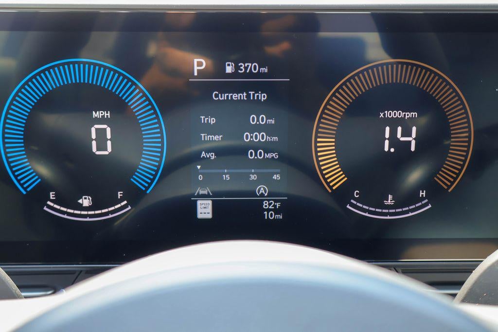 2026 Hyundai KONA SE FWD