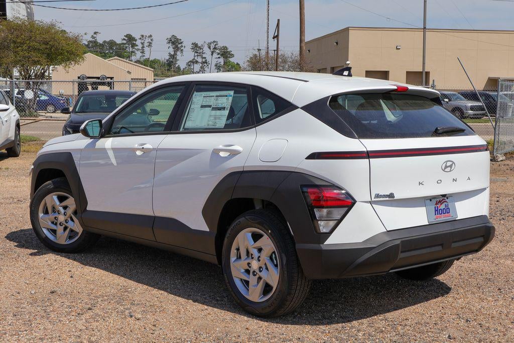 2026 Hyundai KONA SE FWD