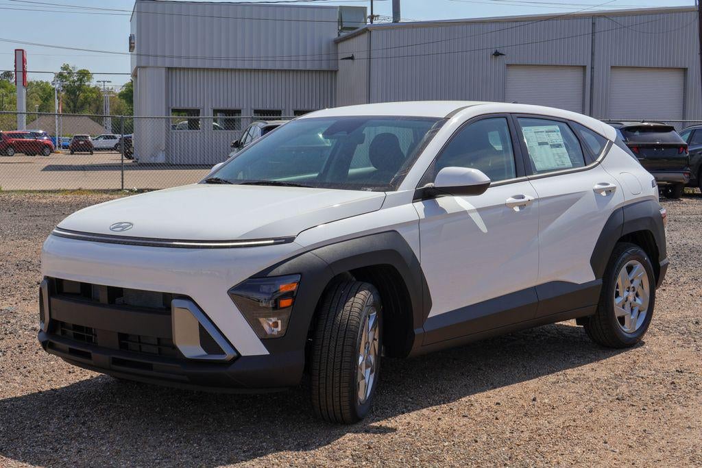 2026 Hyundai KONA SE FWD