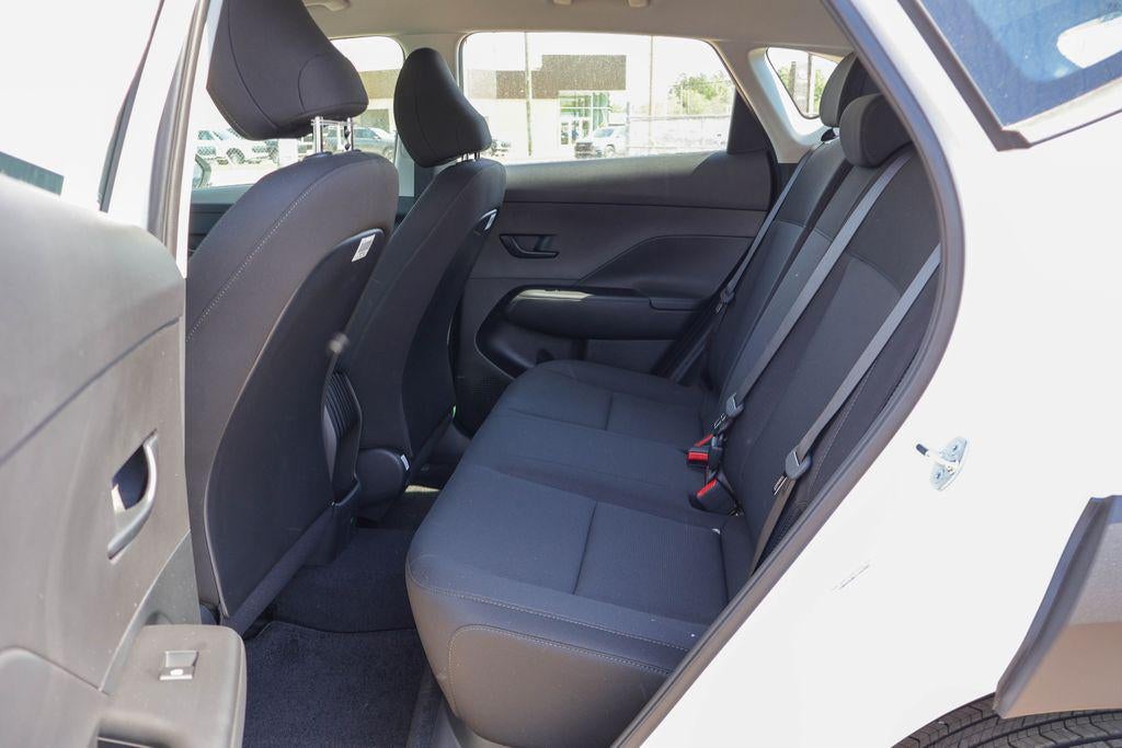 2026 Hyundai KONA SE FWD