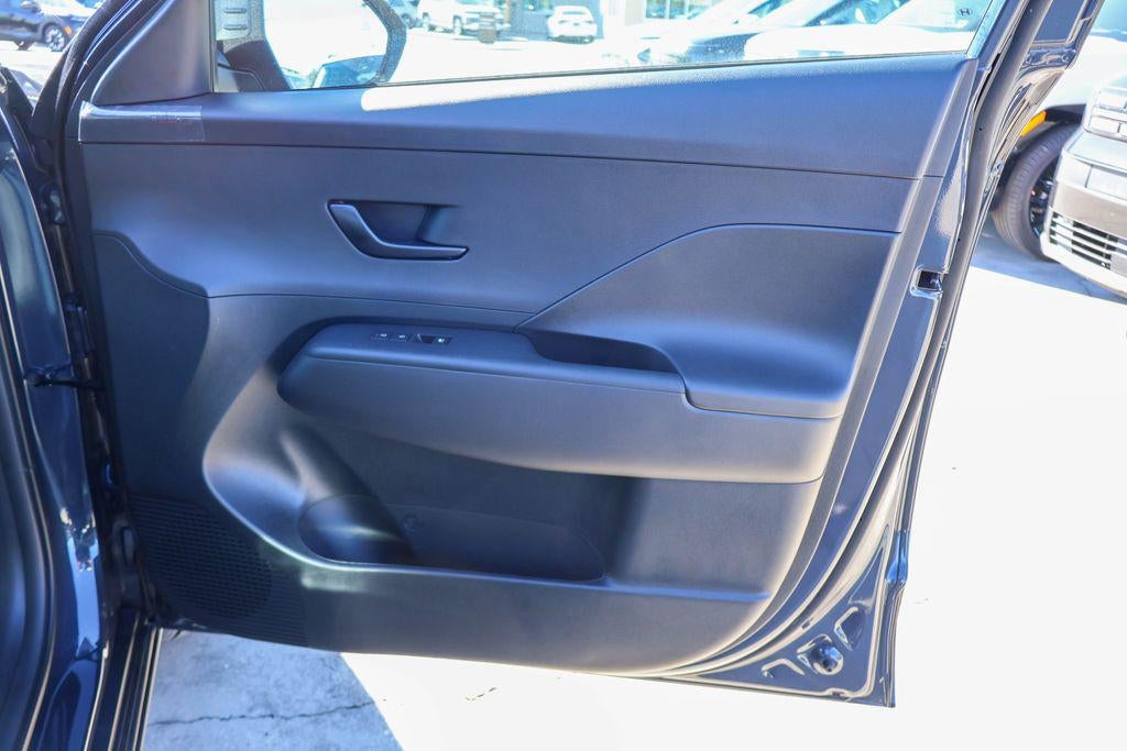 2026 Hyundai KONA SE FWD