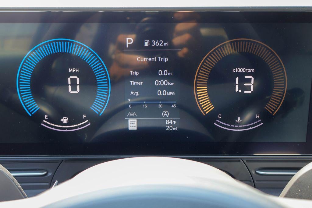 2026 Hyundai KONA SE FWD