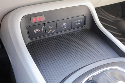 2026 Hyundai KONA SE FWD