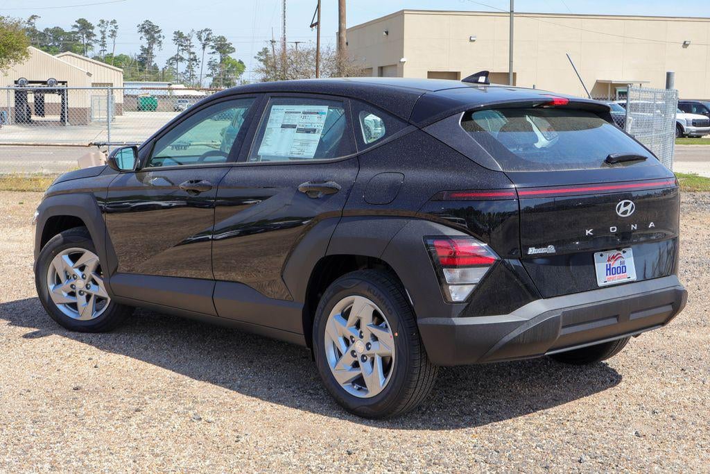 2026 Hyundai KONA SE FWD