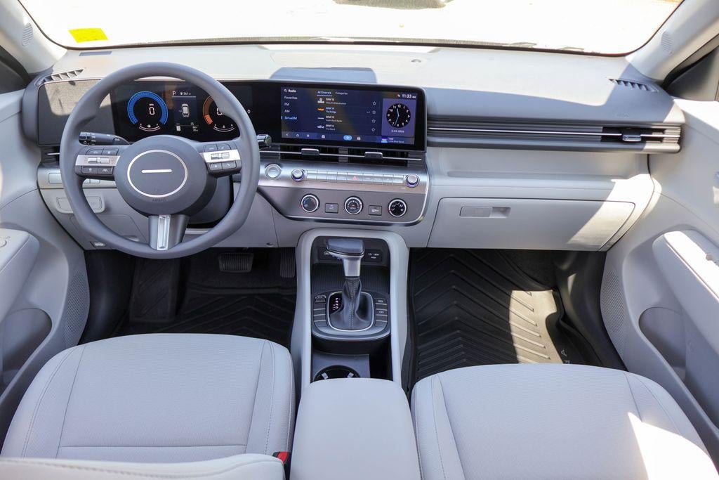 2026 Hyundai KONA SE FWD