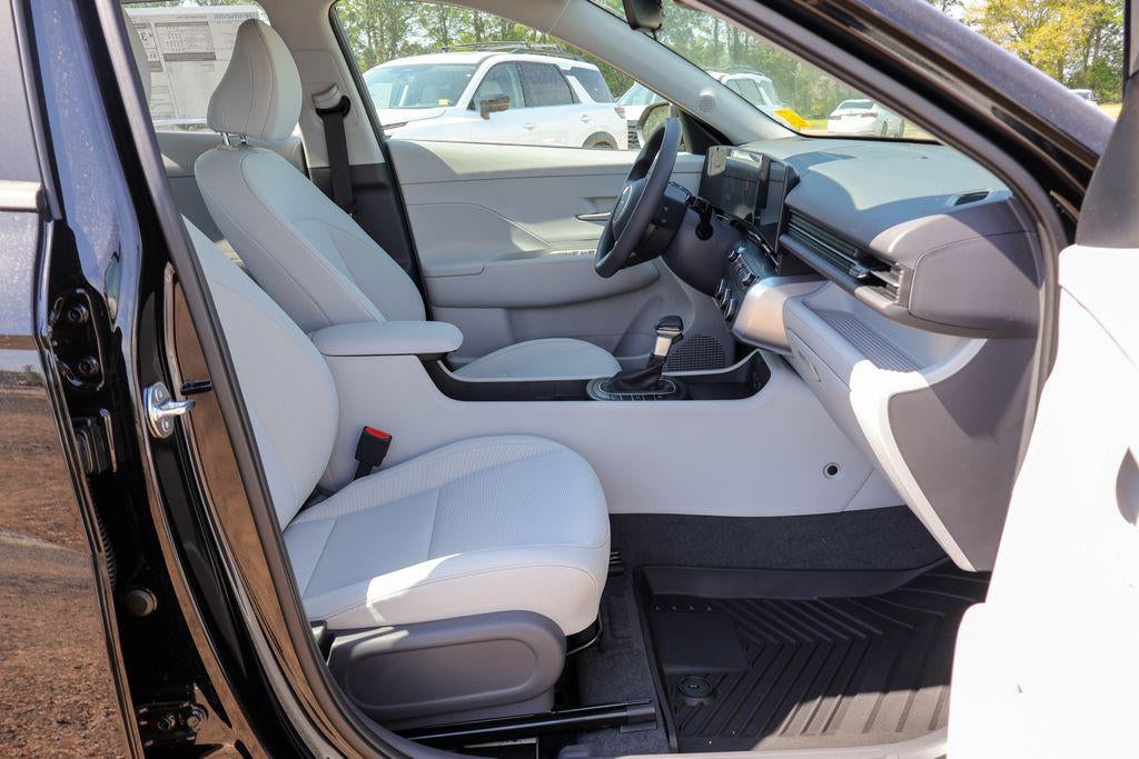 2026 Hyundai KONA SE FWD