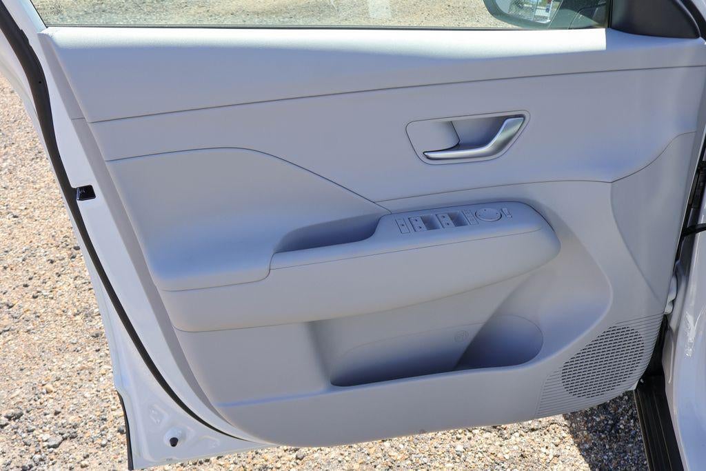 2026 Hyundai KONA SEL Premium FWD