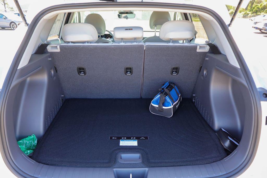 2026 Hyundai KONA SEL Premium FWD