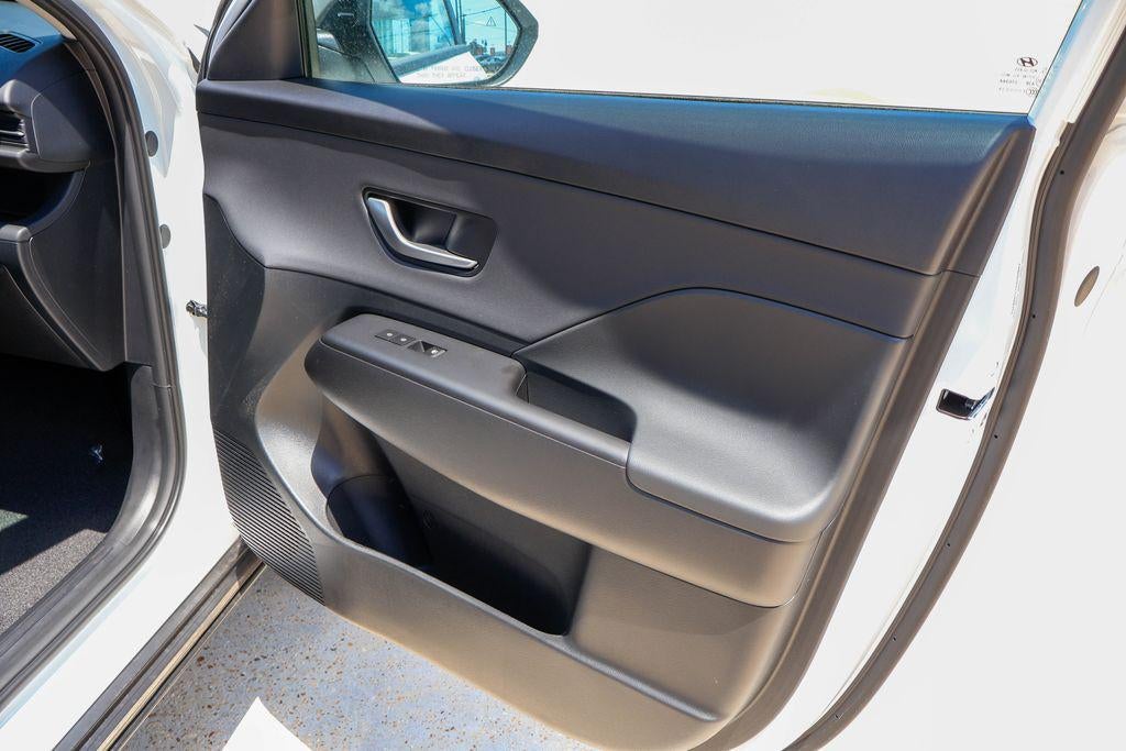 2026 Hyundai KONA SEL Premium FWD