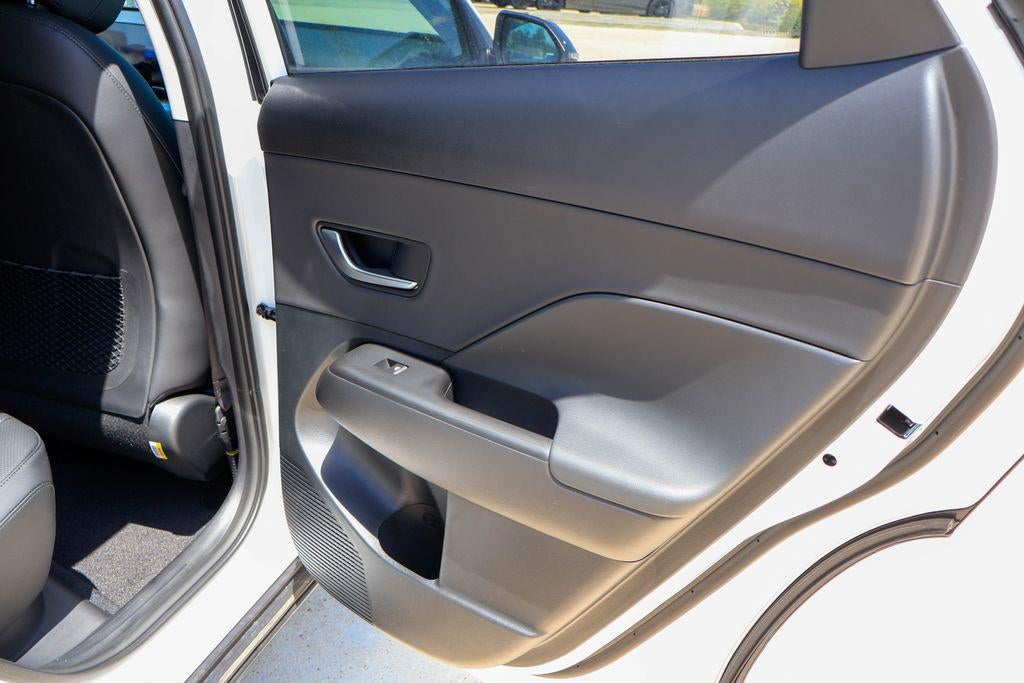 2026 Hyundai KONA SEL Premium FWD