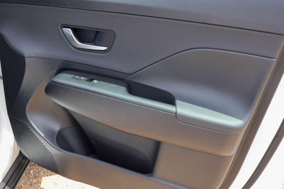 2026 Hyundai KONA SEL Premium FWD