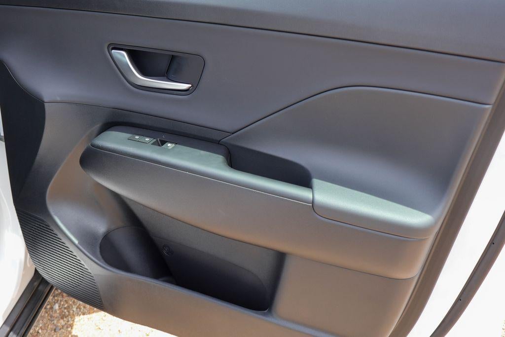 2026 Hyundai KONA SEL Premium FWD