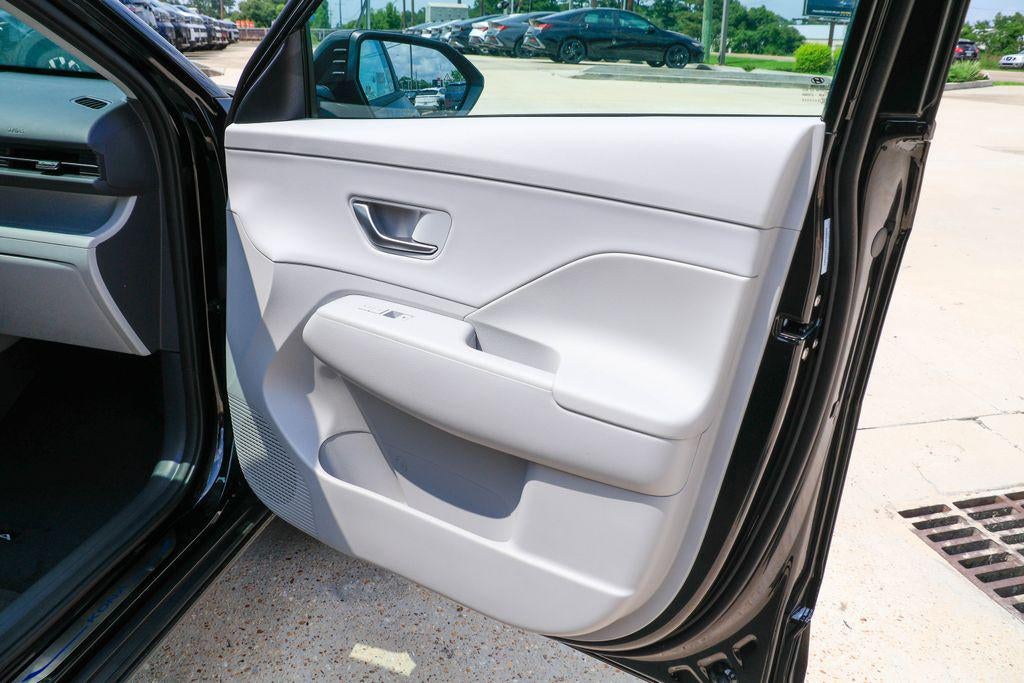 2026 Hyundai KONA SEL Premium FWD
