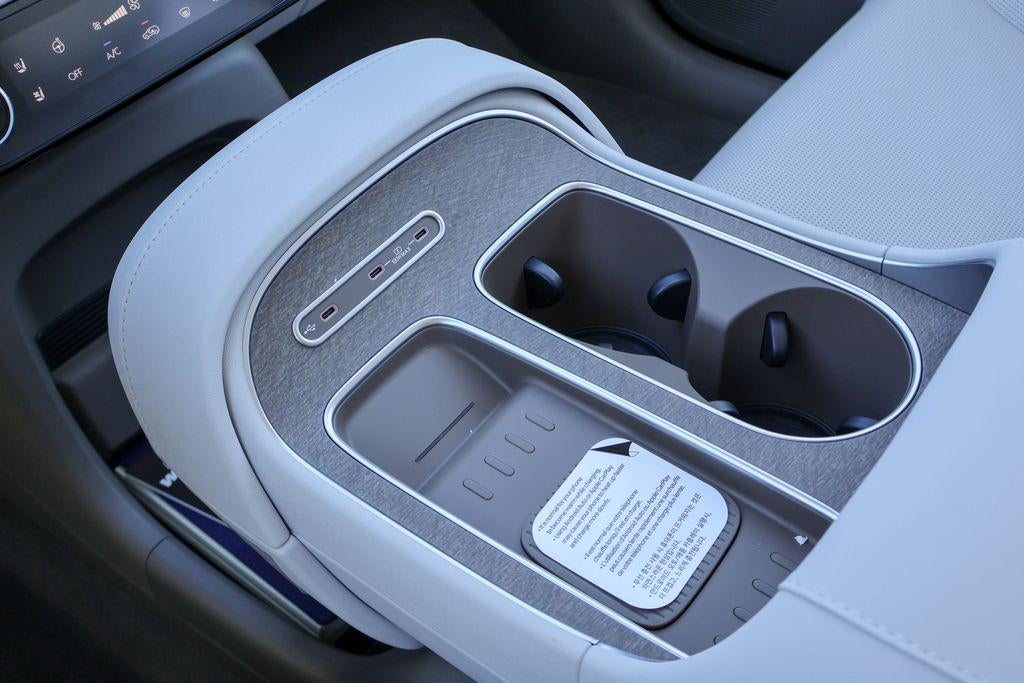 2026 Hyundai PALISADE SEL Premium FWD