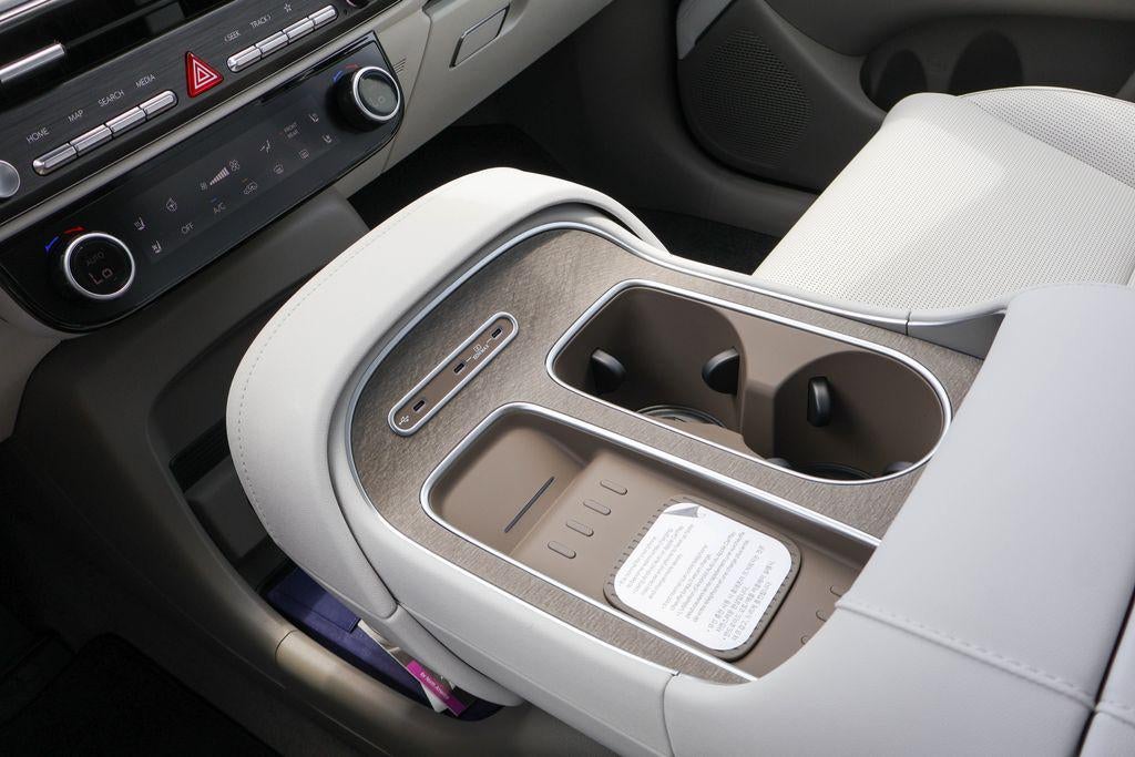 2026 Hyundai PALISADE SEL Premium FWD