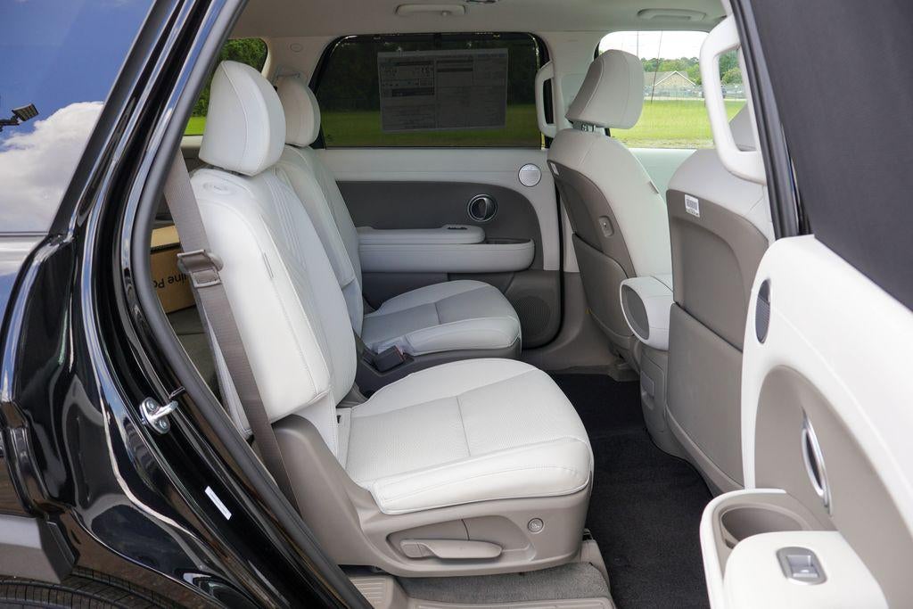 2026 Hyundai PALISADE SEL Premium FWD