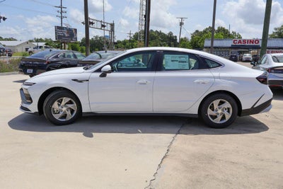 2026 Hyundai SONATA SE