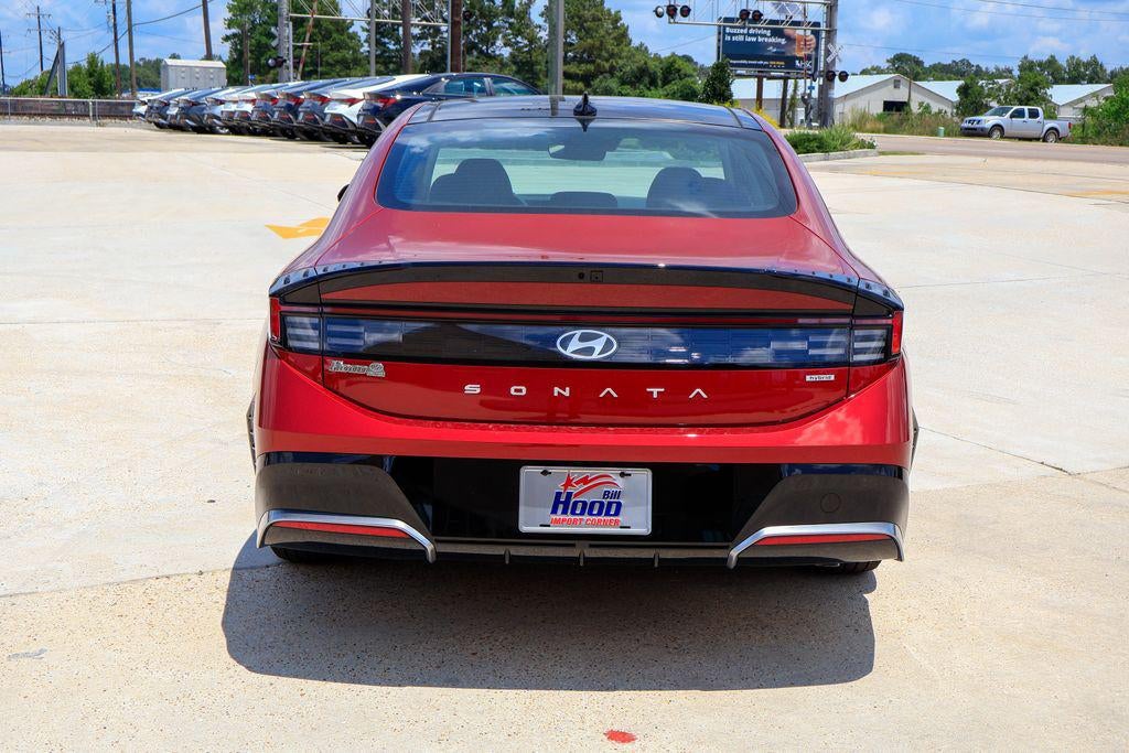 2026 Hyundai SONATA HYBRID SEL