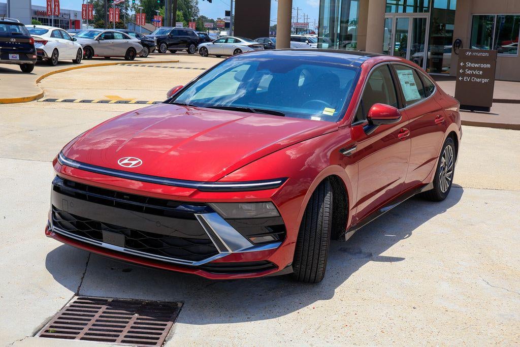 2026 Hyundai SONATA HYBRID SEL