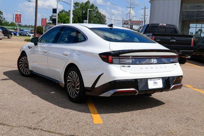 2025 Hyundai SONATA HYBRID SEL