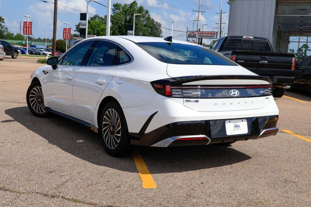 2025 Hyundai SONATA HYBRID SEL