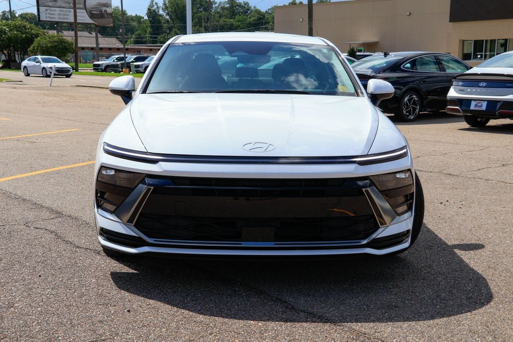 2025 Hyundai SONATA HYBRID SEL