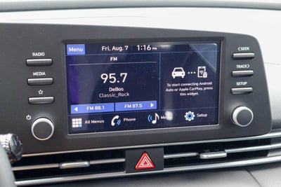 2026 Hyundai ELANTRA SE