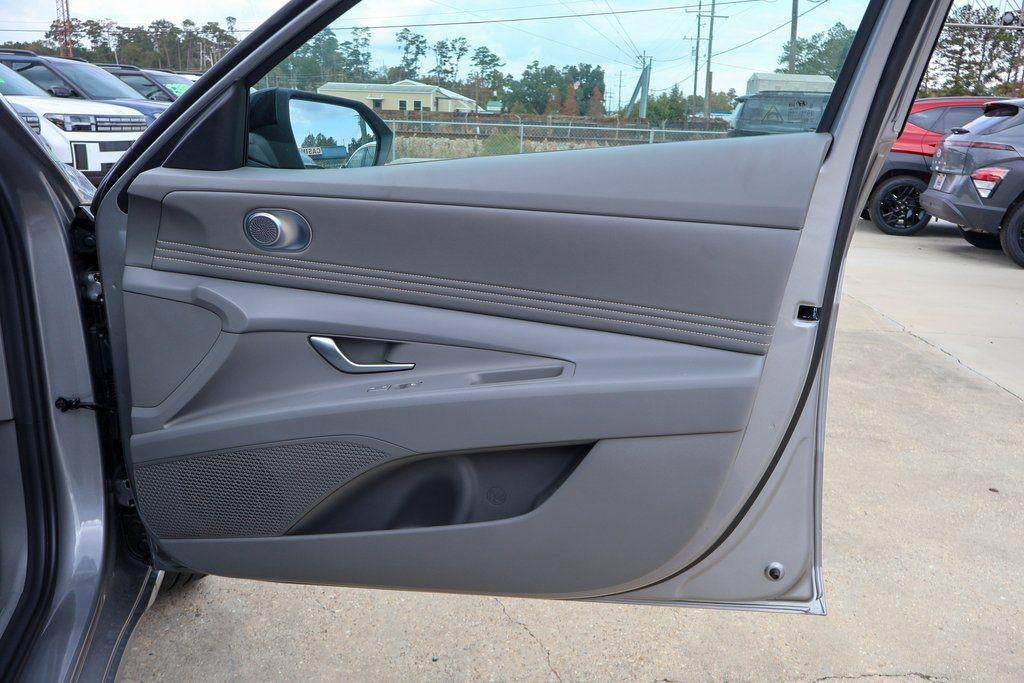 2026 Hyundai ELANTRA HYBRID SEL Sport