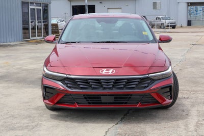 2025 Hyundai ELANTRA Limited