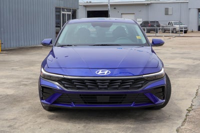 2025 Hyundai ELANTRA Limited