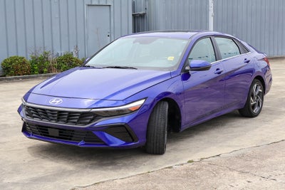 2025 Hyundai ELANTRA Limited