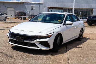 2025 Hyundai ELANTRA SEL Convenience