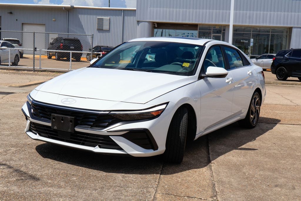 2025 Hyundai ELANTRA SEL Convenience