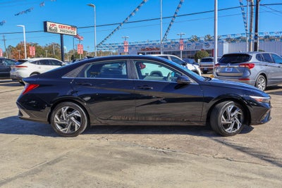 2025 Hyundai ELANTRA SEL Convenience
