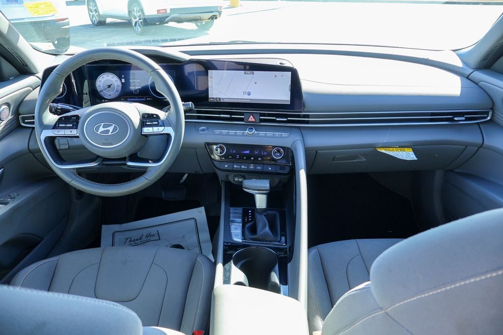 2025 Hyundai ELANTRA SEL Convenience
