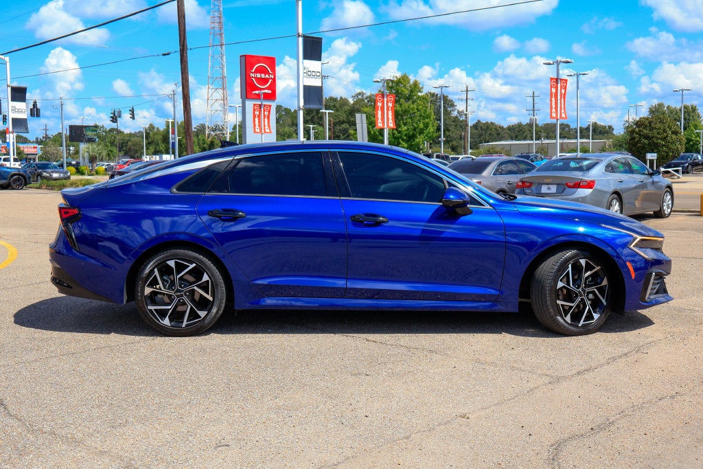 2025 Kia K5 EX