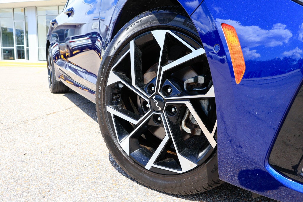 2025 Kia K5 EX