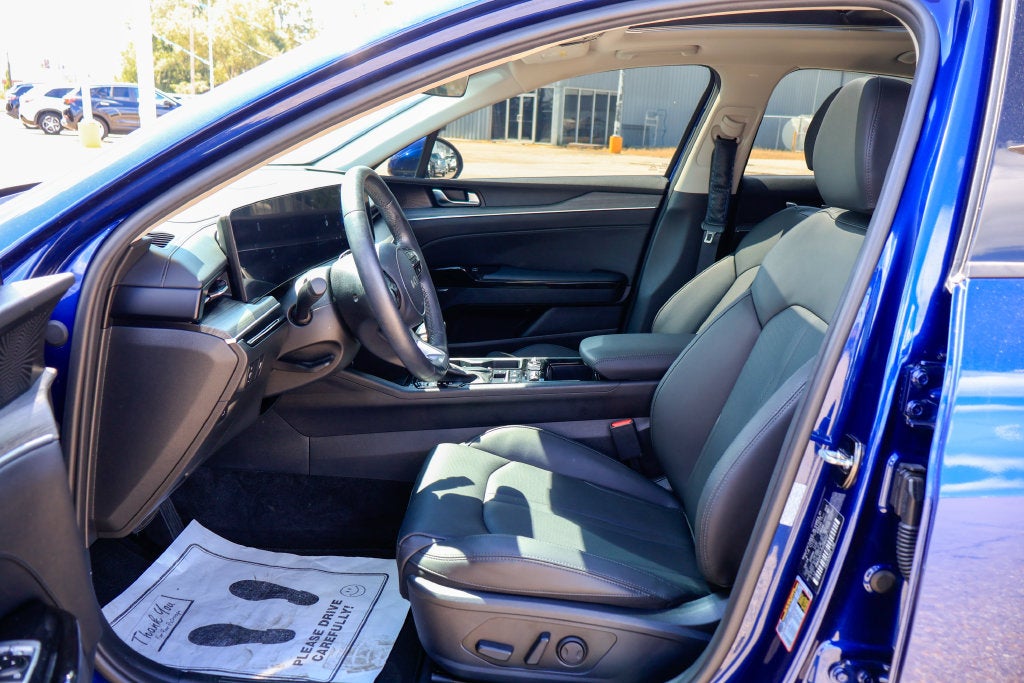 2025 Kia K5 EX