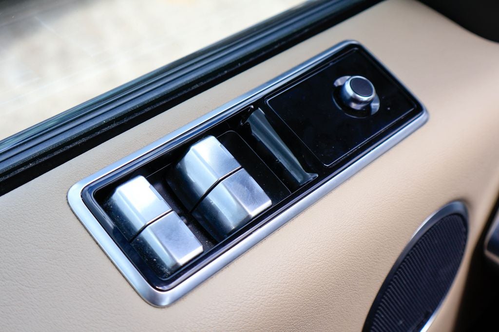 2021 Land Rover Range Rover Sport HSE Silver Edition