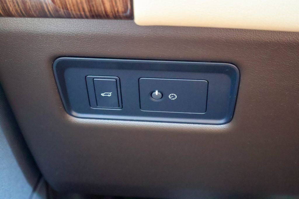 2021 Land Rover Range Rover Sport HSE Silver Edition