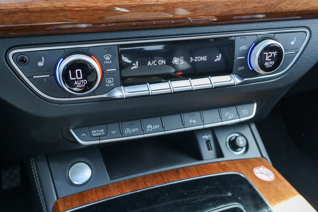 2023 Audi Q5 45 S line Premium quattro